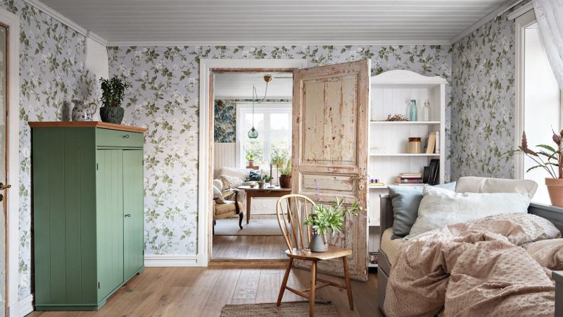 Scandinavian HOME